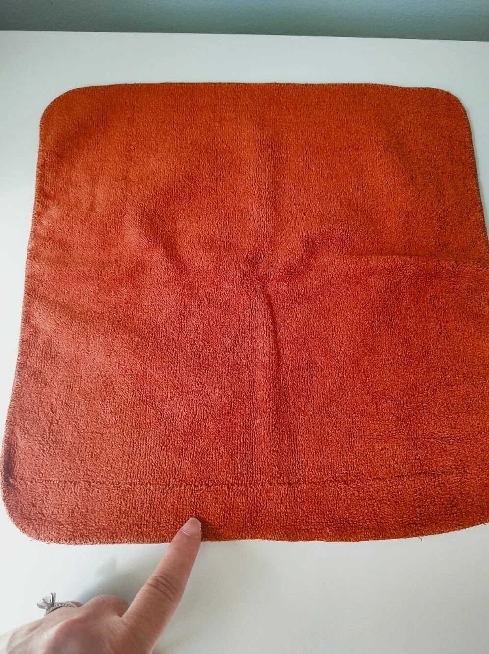 Fieldcrest Vintage 1970s, 1980s Burnt Orange Bath Towel And Wash Cloth Set USA